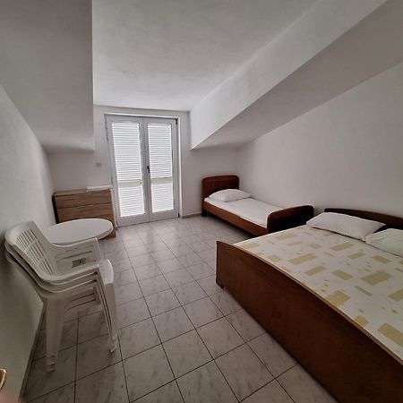 Anic Apartments Stanici Екстериор снимка